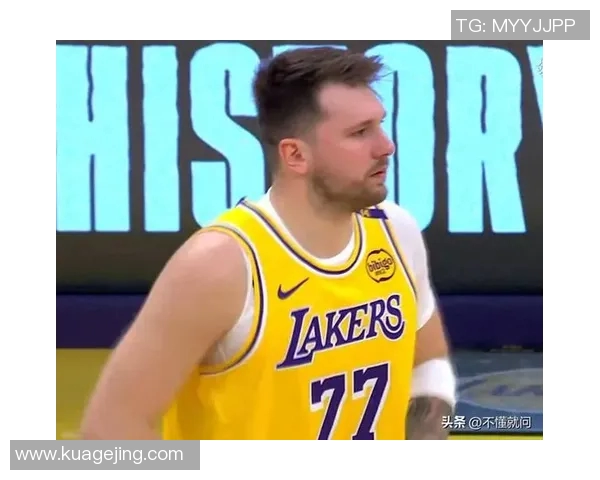 东契奇场均爆砍45+12+8成历史首人，里弗斯建议湖人送走詹姆斯